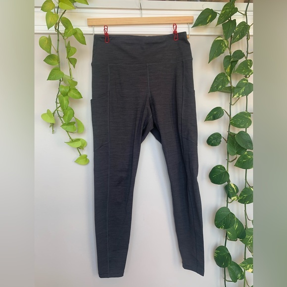 American Eagle Curvy 7/8 Everything Pocket Legging High Waist, Grey Size Medium - Picture 1 of 3